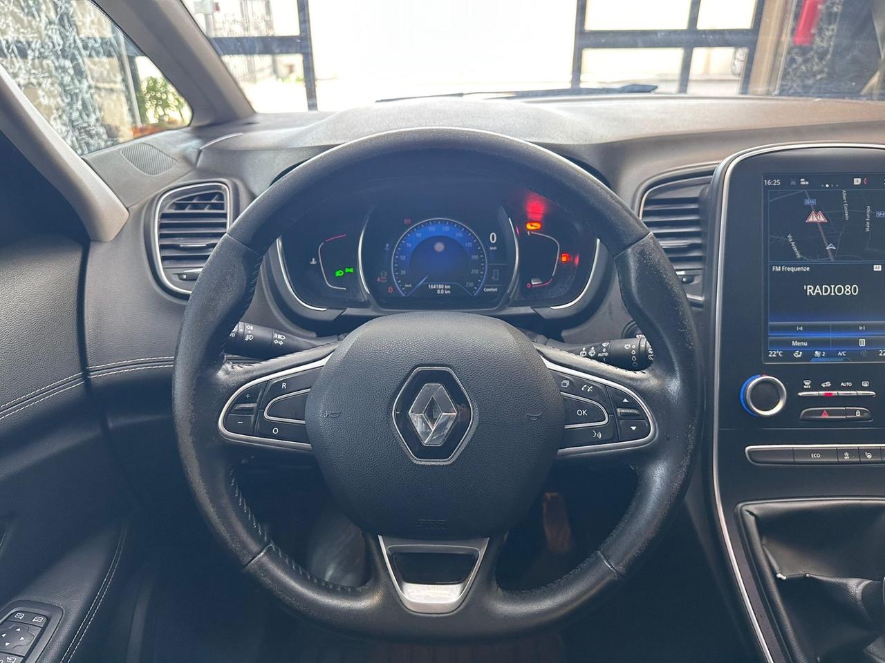 Renault Scenic Scénic dCi 8V 110 CV EDC Energy Bose
