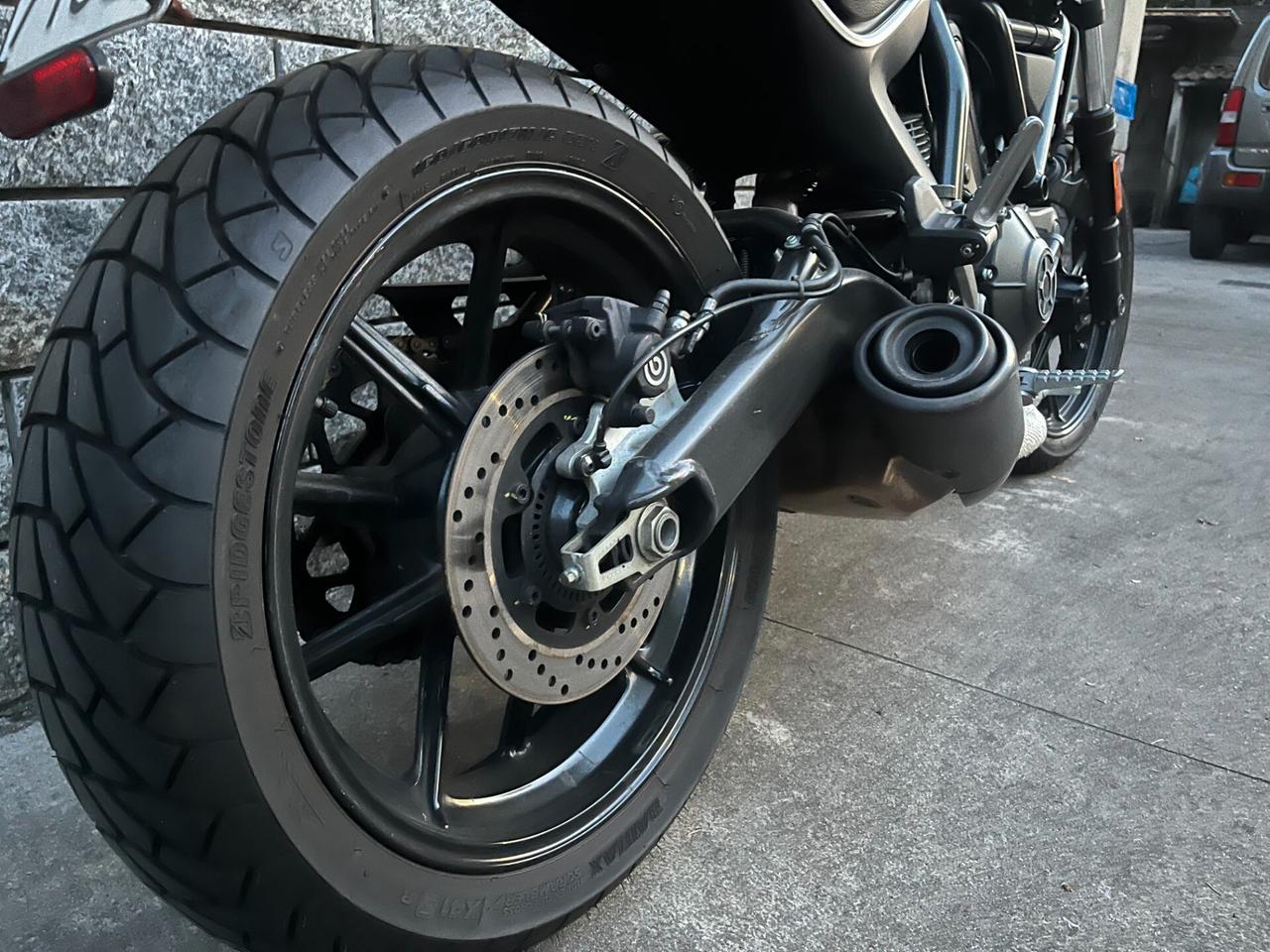 DUCAT SCRAMBLER SIXTY 2 400CC A2 - 2019 - BASSO CHILOMETRAGGIO
