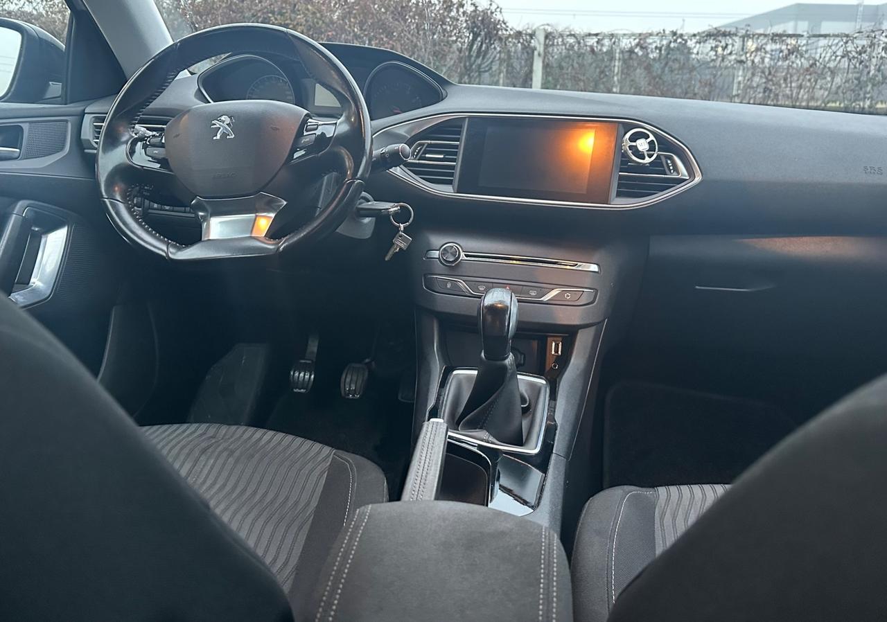 Peugeot 308 PureTech Turbo 110 S&S Access