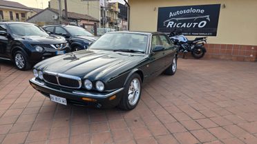 Jaguar XJ Daimler 4.0 cat Super Charged