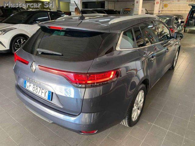 RENAULT Megane AUTOCARRO Megane IV Sporter 1.5 blue dci Business