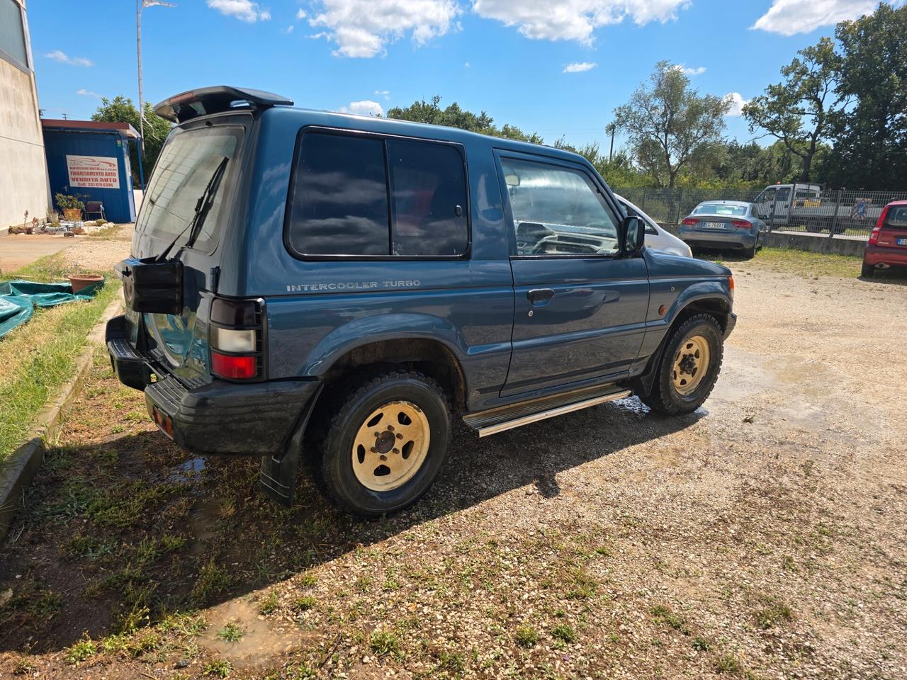 Mitsubishi Pajero 2.5 TDI Metal-top 4x4