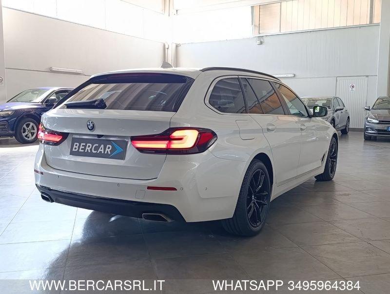 BMW Serie 5 520d 48V Touring Business*SEDILI RISCALDATI*TELECAMERA*PDC*FULL LED*GANCIO TRAINO*