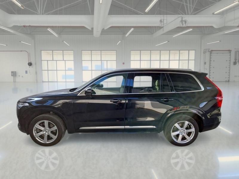 VOLVO XC90 T8 AWD PLUG-IN 7P R. INSCR. EXPR. SUV