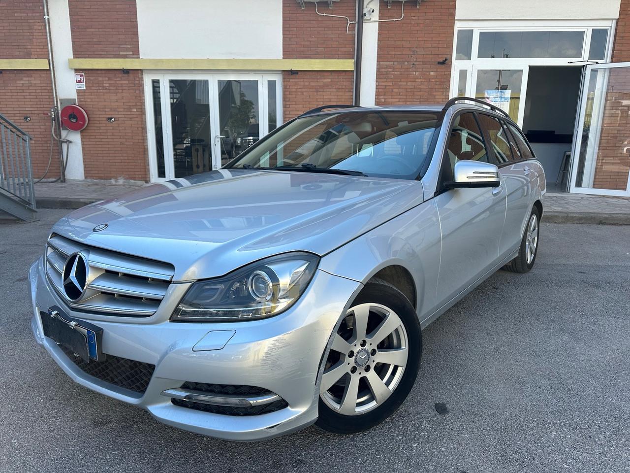 MERCEDES-BENZ C220 2.0*170CV*MANUALE*TAGLIANDATA*PRONTA CONSEGNA*