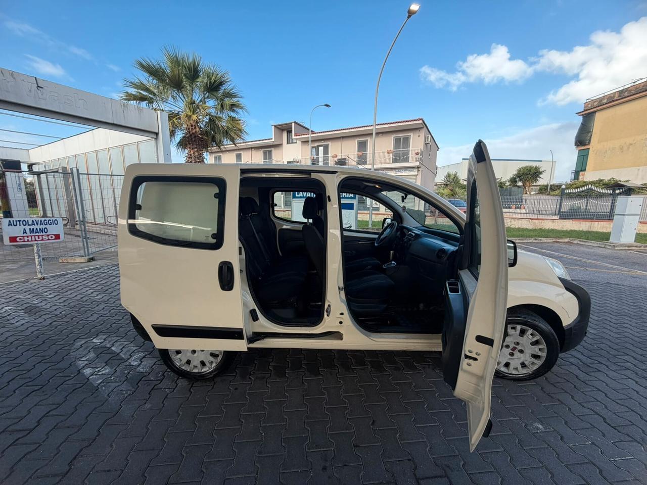 Fiat Fiorino 1.3 MJT 75CV Combi Semivetrato