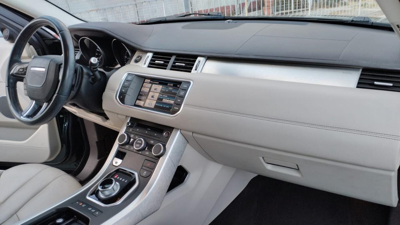 Land Rover Range Evoque 2.2 TD4 5p. Prestige