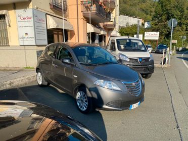 Lancia Ypsilon 1.2 69 CV 5 porte GPL Ecochic Silver
