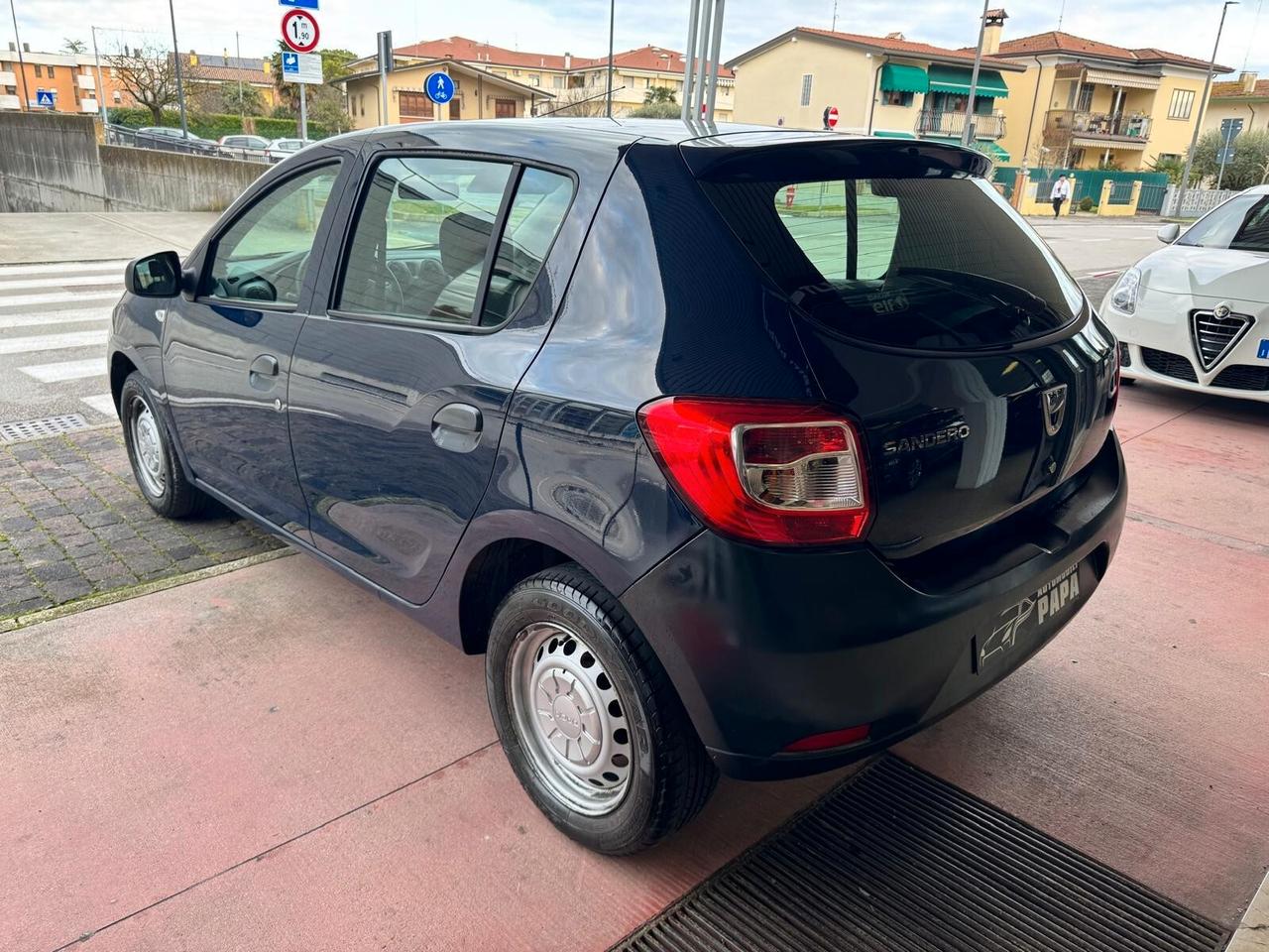 Dacia Sandero 1.2 75CV