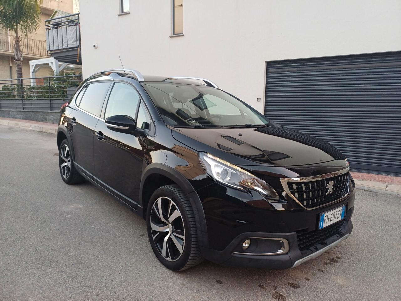 Peugeot 2008 BlueHDi 120 S&S Allure