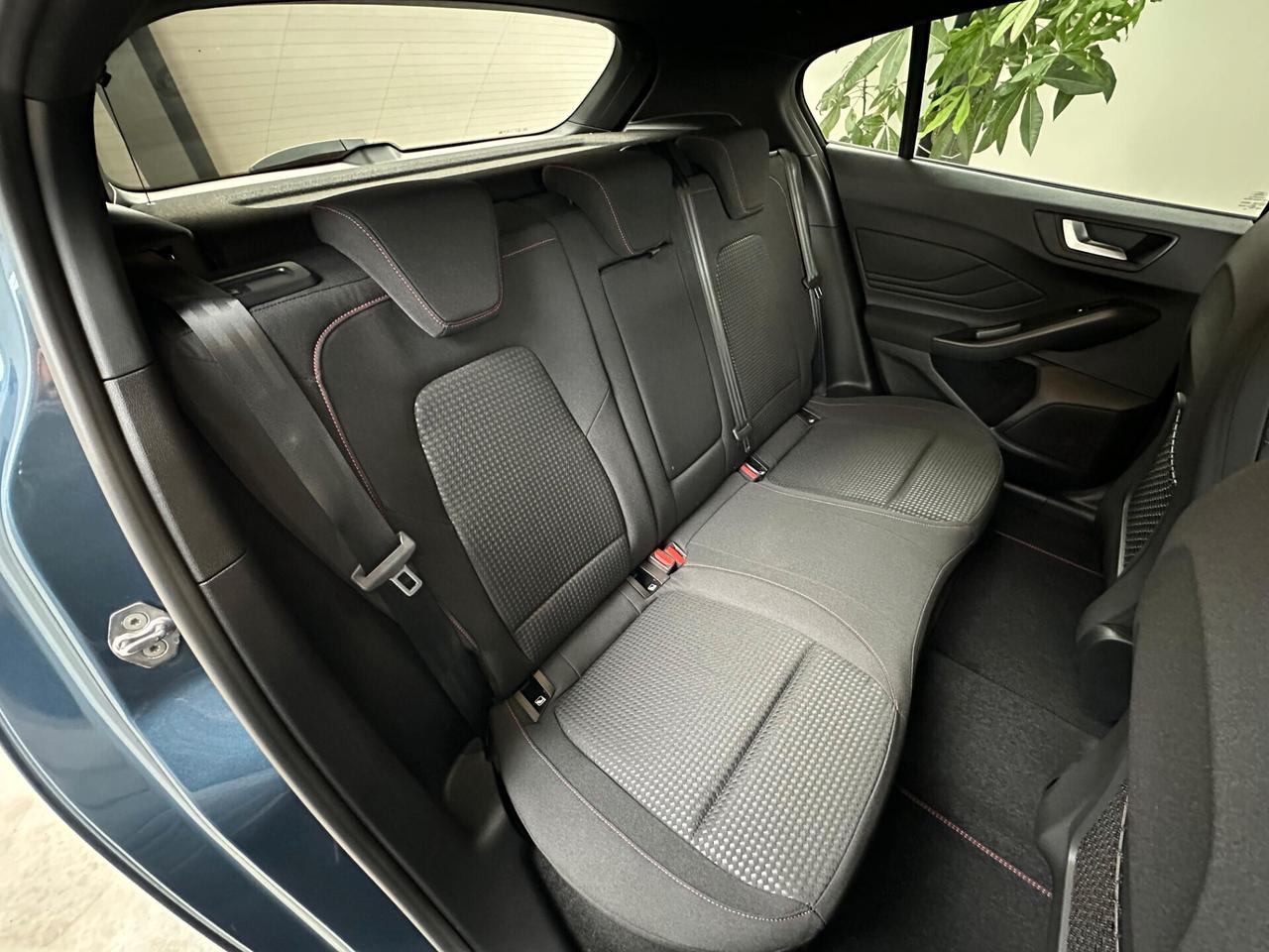 Ford Focus 1.0 EcoBoost Hybrid 125 CV 5p. ST-Line