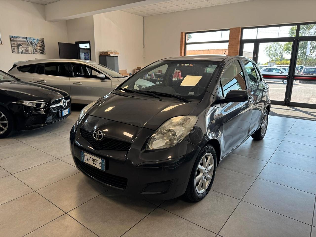 Toyota Yaris 1.3 5 porte Sol