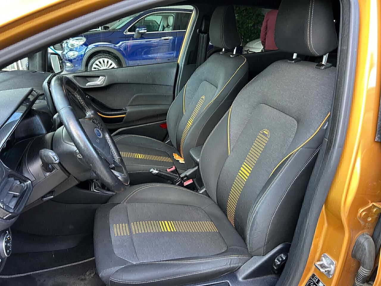 Ford Fiesta ACTIVE 1.0 Ecoboost NEOPATENTATI!!!