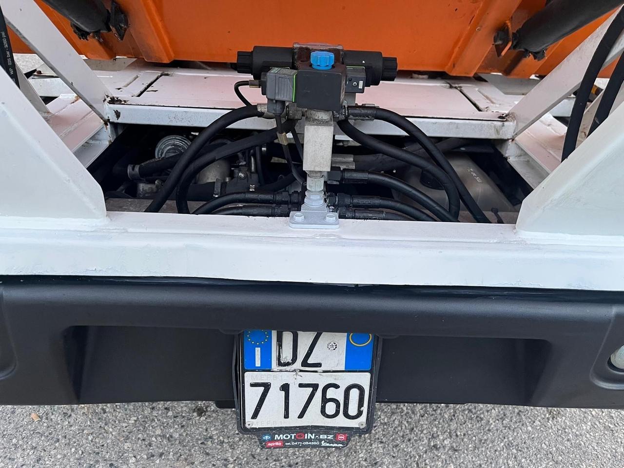 Piaggio quargo con vasca/rib.-700cc- Diesel -2014