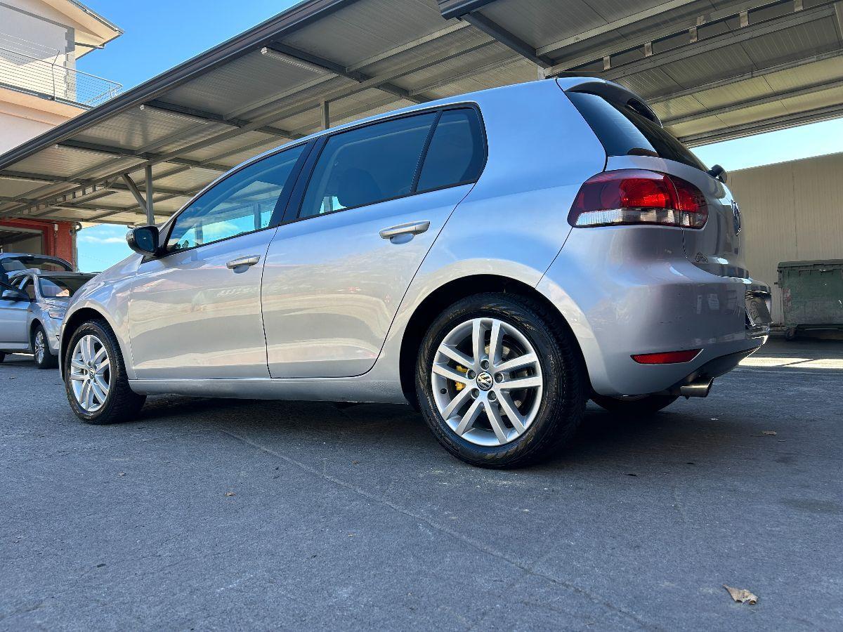 VOLKSWAGEN - Golf - 1.6 TDI DPF 5p. Highline