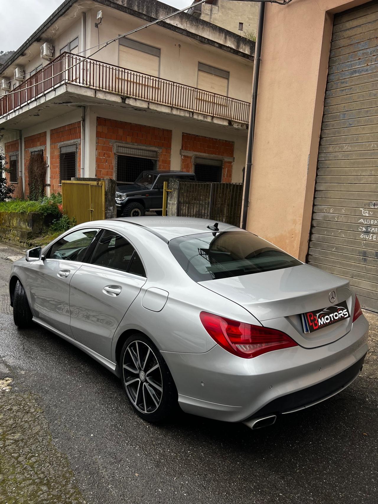 Mercedes-benz CLA 200 sport versione coupé