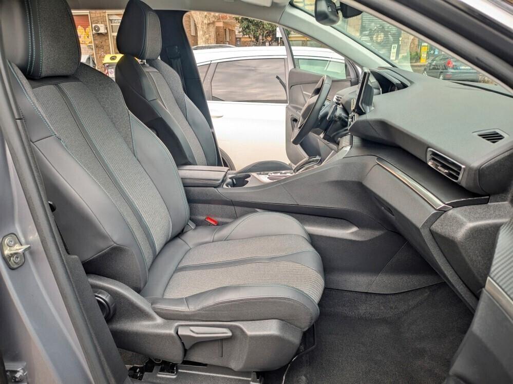 5008 1.5 BlueHDi 130 EAT8 Allure Pack 7 POSTI UNIPRO'