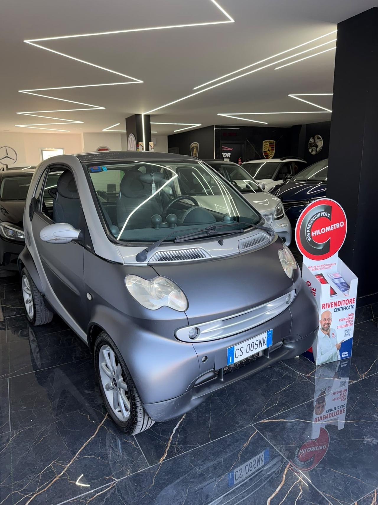 Smart ForTwo 700 coupé passion (45 kW)