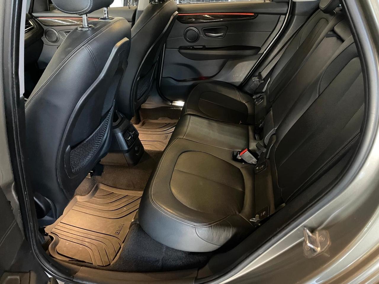 Bmw 2er Active Tourer 218d Luxury