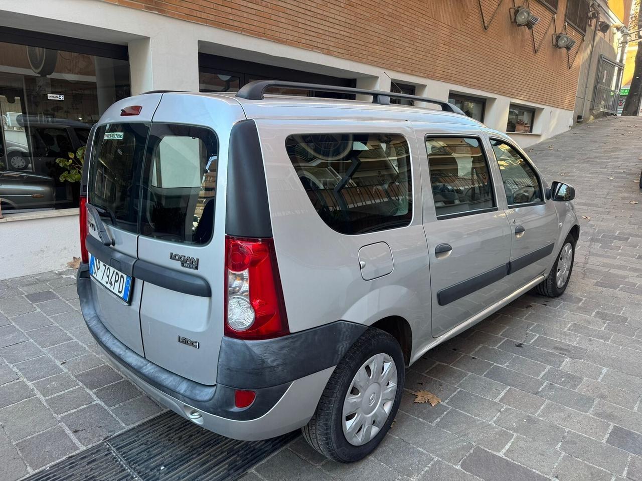 DACIA Logan 1.5 dCi 85CV 5 posti Laureate