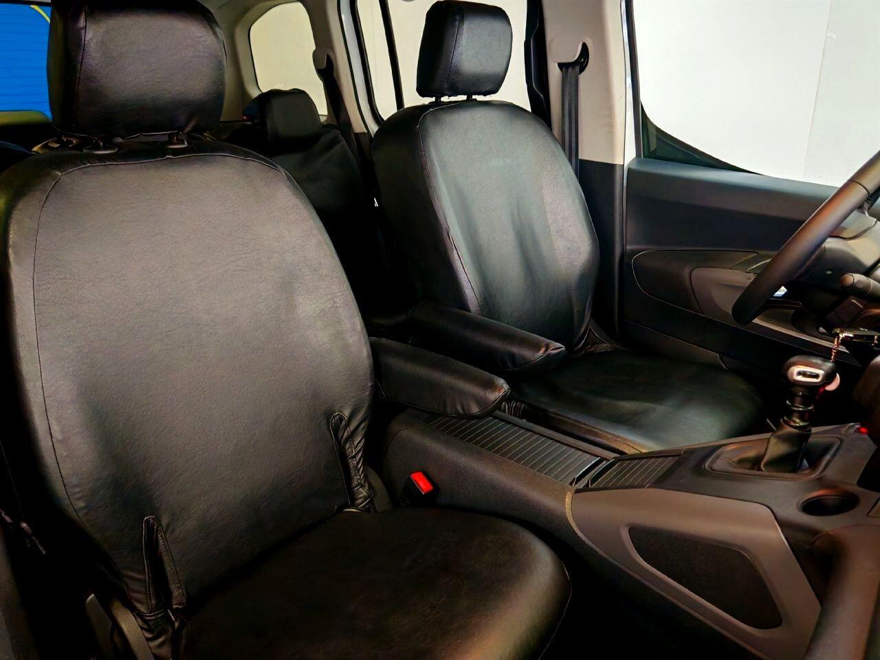 Toyota Proace 7 Posti 1.5D Luxury