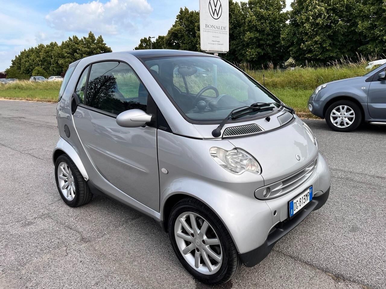 Smart ForTwo 700 coupé (45 kW)