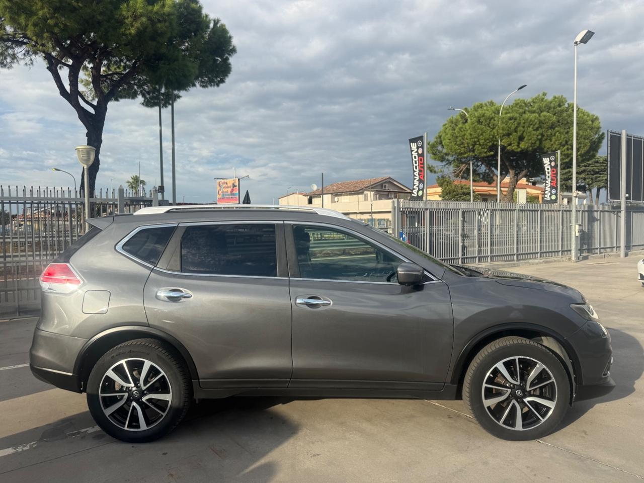 Nissan X-Trail 1.6 DCI tekna 140 mila km