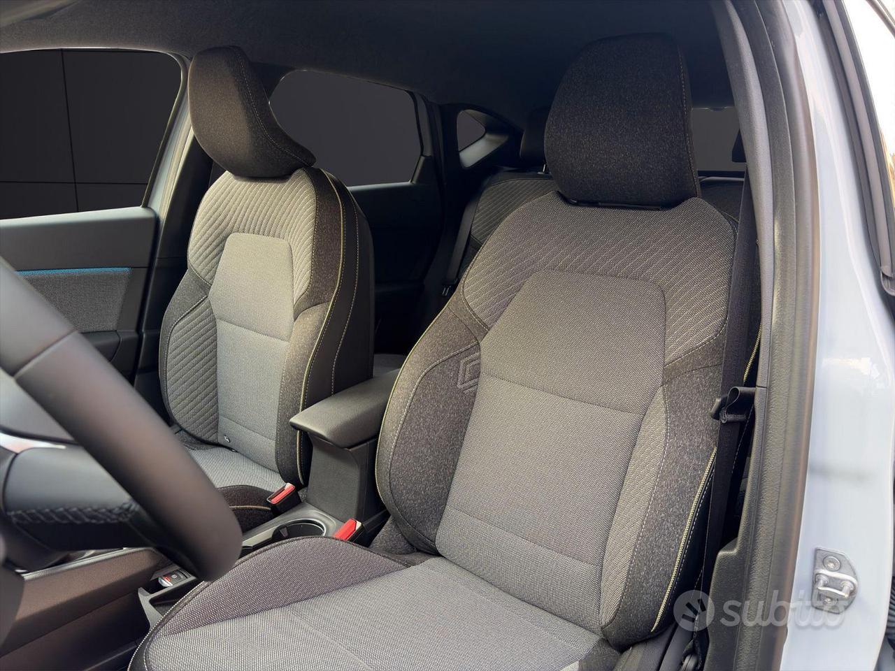 Renault Captur 1.2 TCe 115CV MY26 TECHNO TUA DA €240