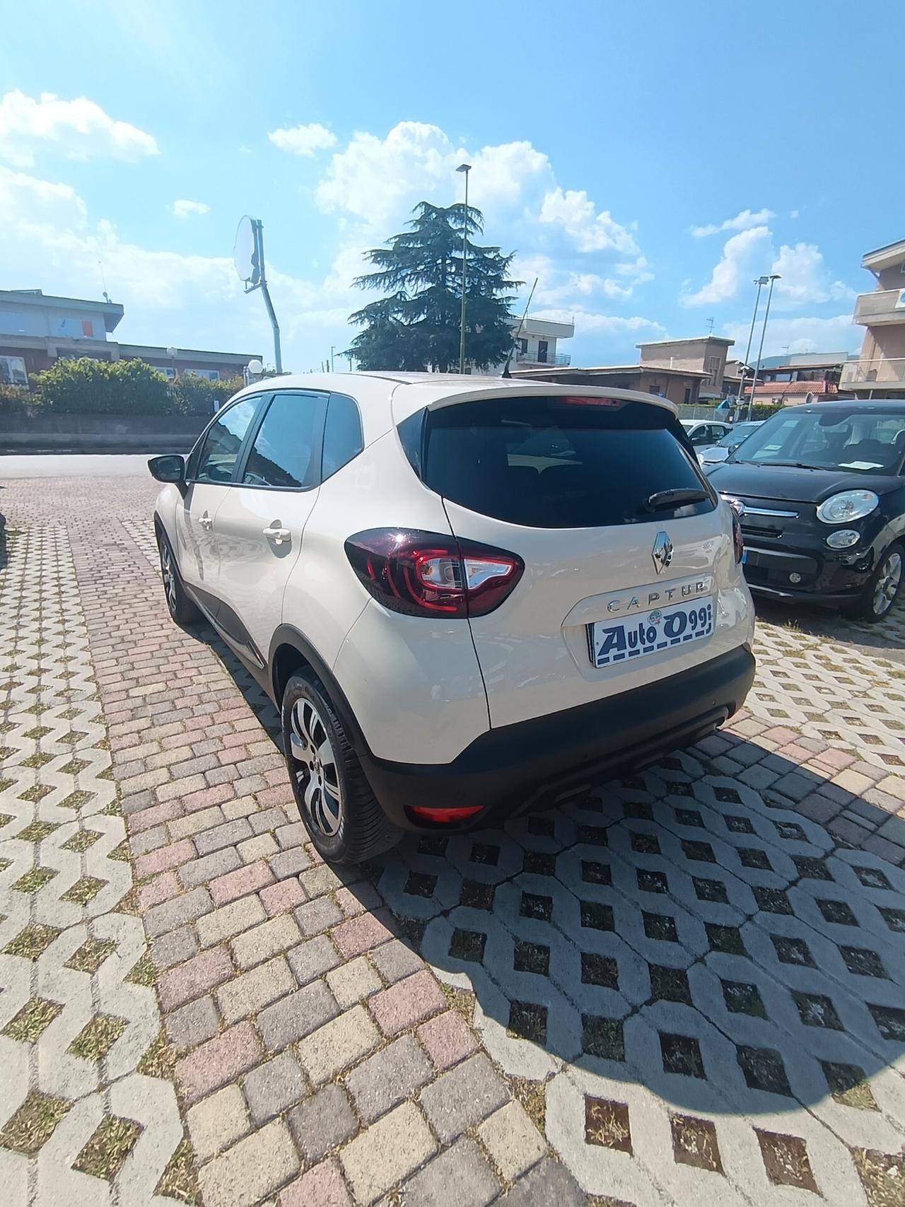 Renault Captur TCe 12V 90 CV Business