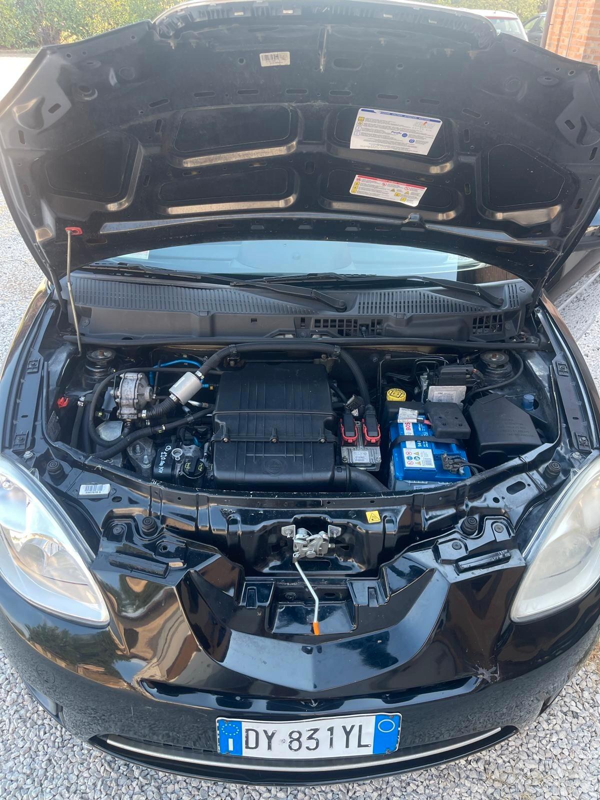 Lancia Ypsilon 1.4 Argento Ecochic GPL