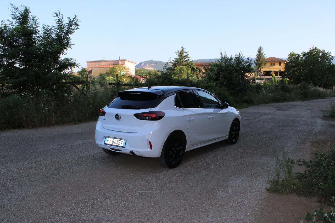 Opel Corsa 1.2 Elegance