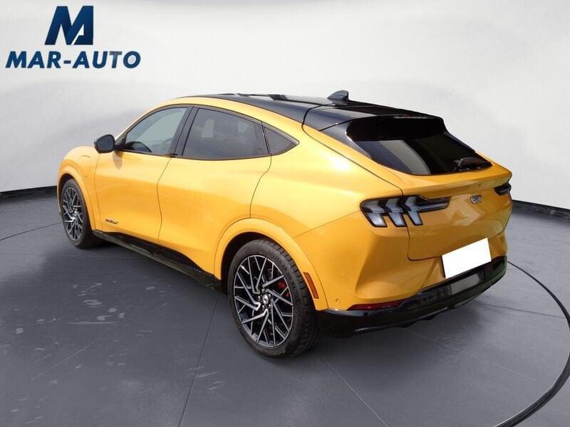 Ford Mustang Mach-E Mustang Mach-e extended range GT awd 487cv auto