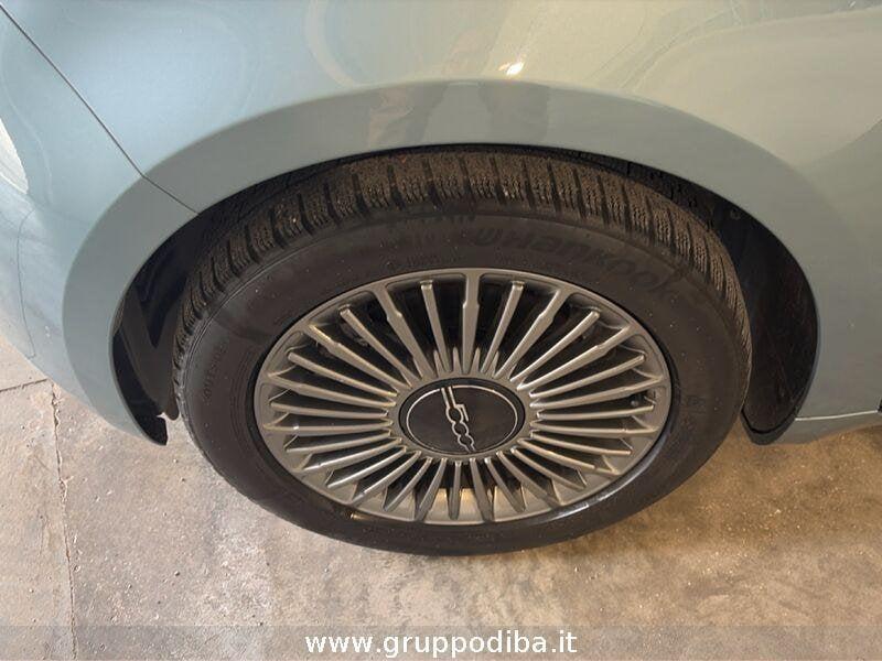 FIAT 500 IV 2020 500e 42 kWh Passion