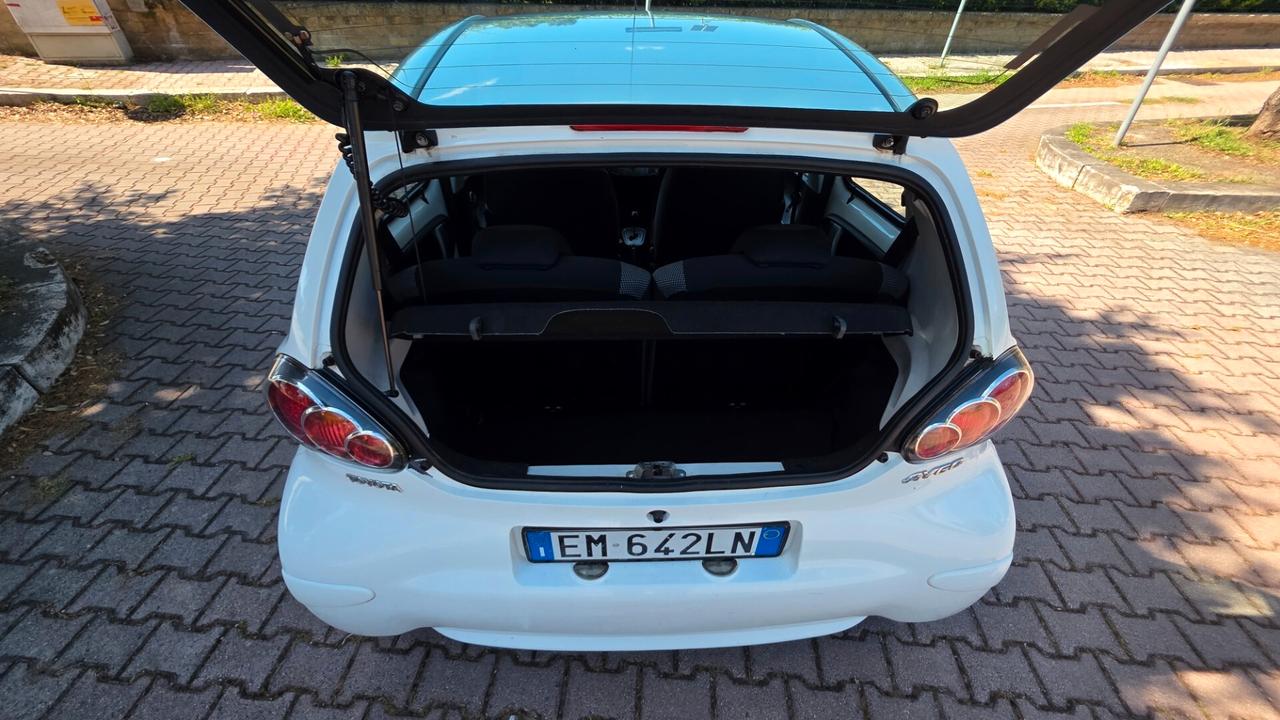 Toyota Aygo 1.0 12V VVT-i 5 porte Lounge Connect MMT