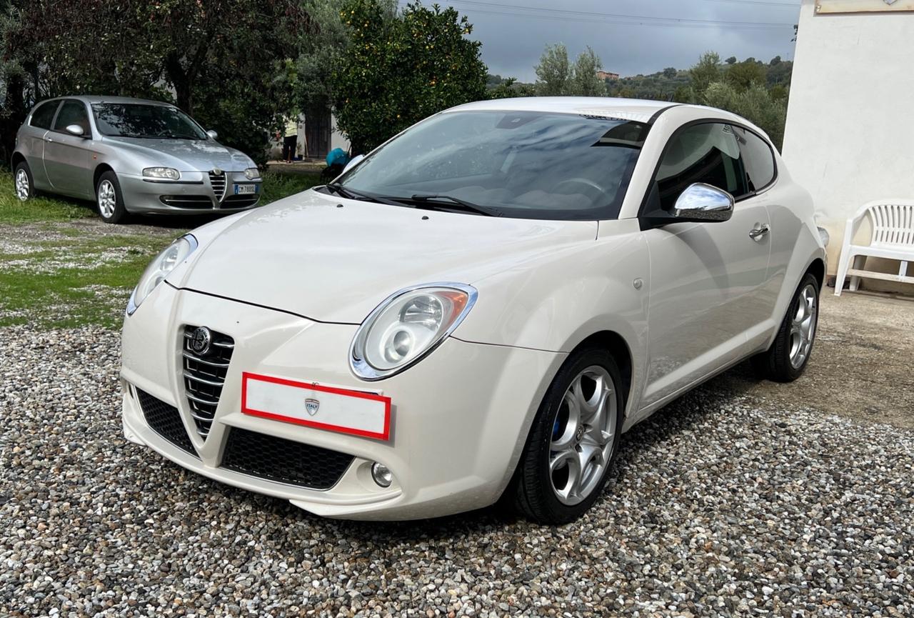 Alfa Romeo MiTo 1.3 JTDm-2 95 CV S&S Distinctive Sport Pack