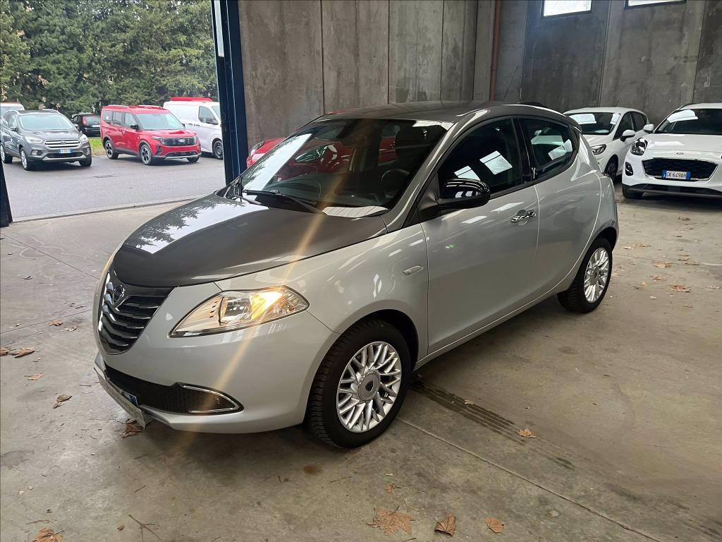 LANCIA Ypsilon 0.9 t.air Gold s&s 85cv dfn del 2015
