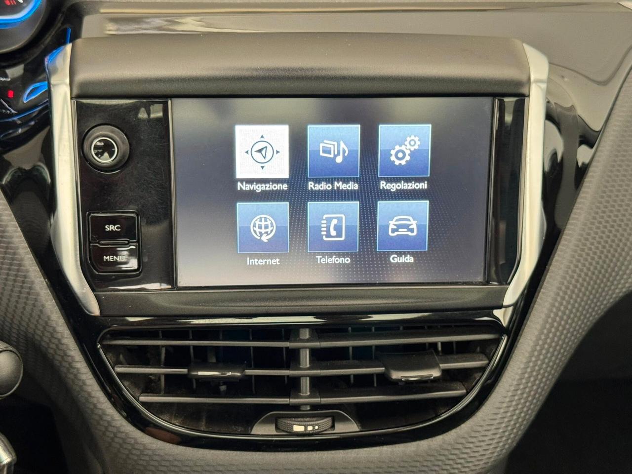 PEUGEOT 2008 1.6 HDI ALLURE TETTO+NAVI+CERCHI