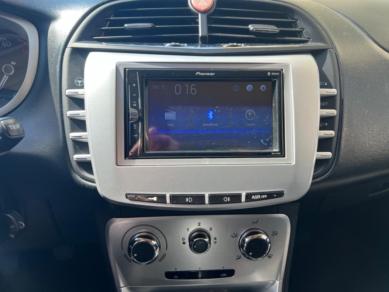 Lancia Delta 1.6 MJT DPF Platino