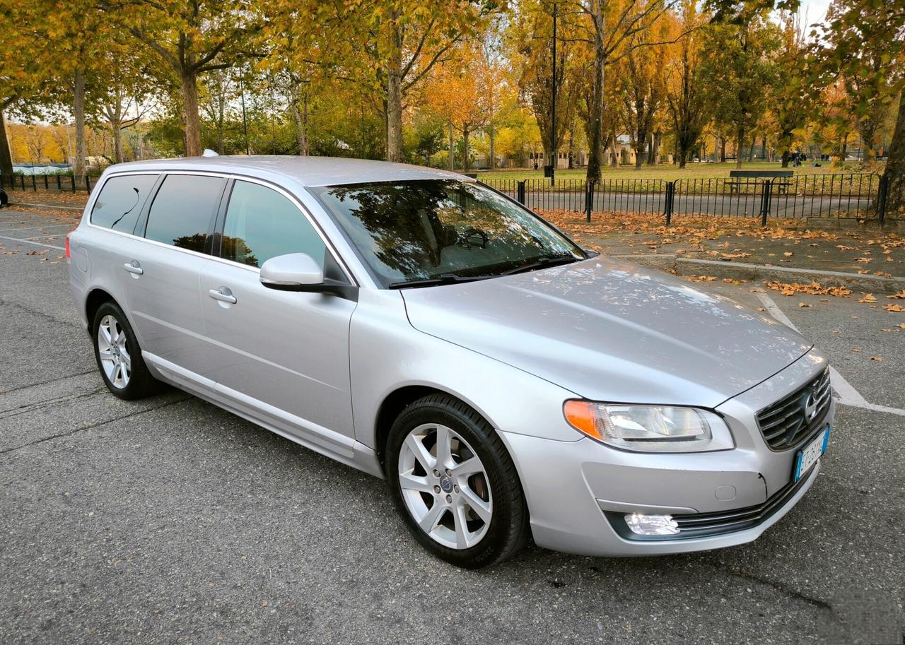Volvo V70 D3 Geartronic Summum