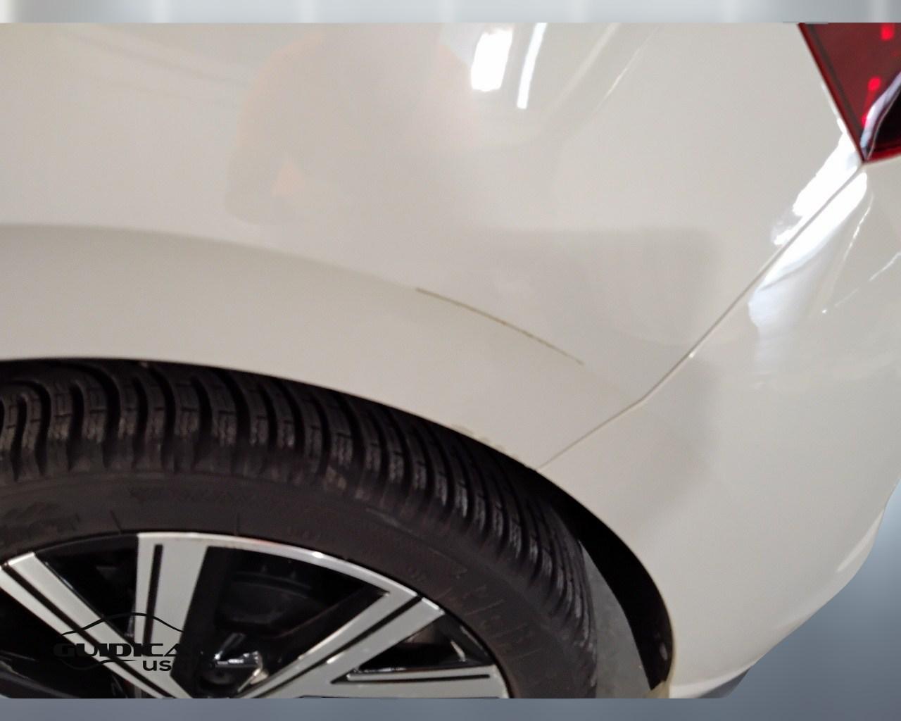 VOLKSWAGEN Polo VI 2022 - Polo 1.0 tsi R-Line 95cv
