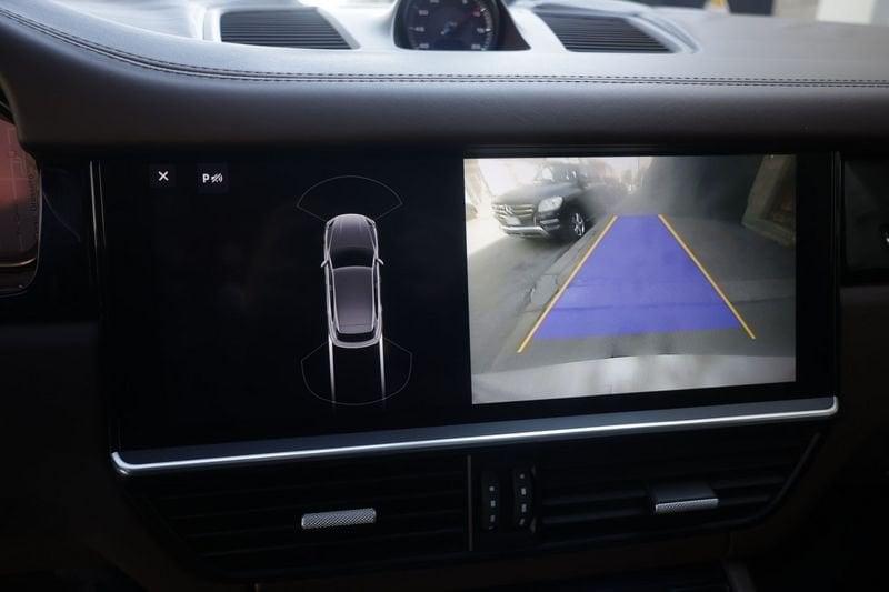 Porsche Cayenne 3.0 V6 Tetto Panoramico Cerchi 22 Unicoproprietario