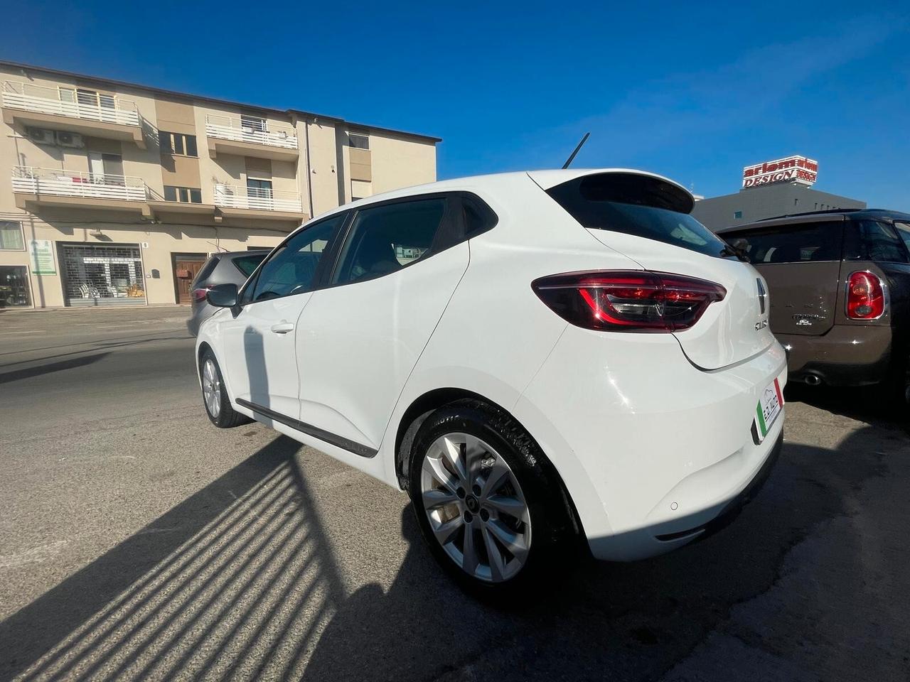 Renault Clio TCe 100 CV 5 porte Edition One