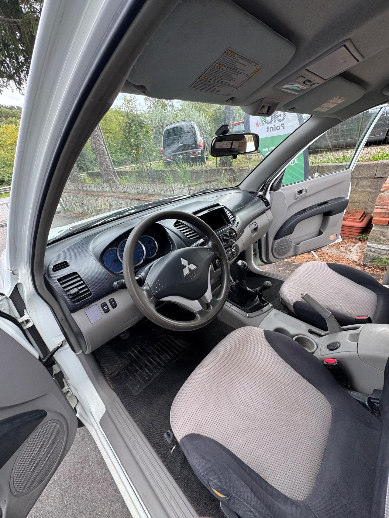 Mitsubishi L200 2.5 DI-D/136CV Double Cab Intense