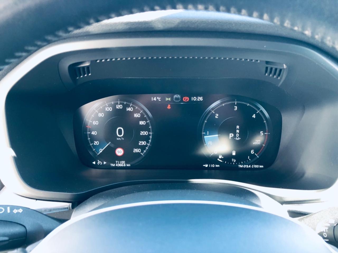 Volvo XC60 B4 D HYRBID TELECAMERA AWD 70MILAKM