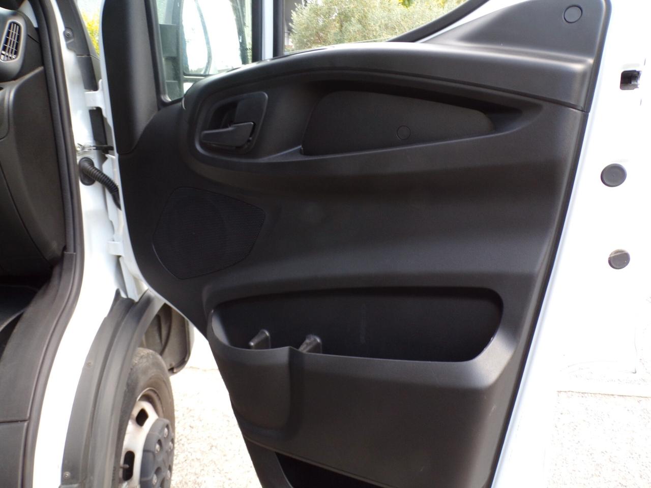 IVECO DAILY 35C12 CON CELLA FRIGO