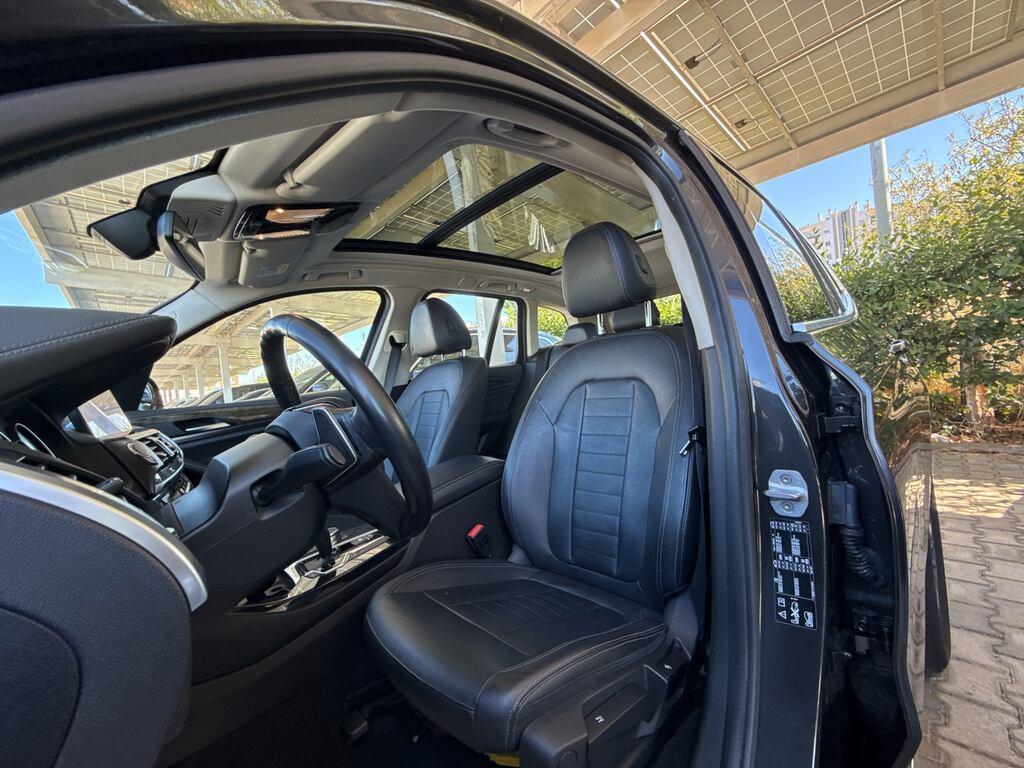 BMW X3 20 d Luxury xDrive Steptronic