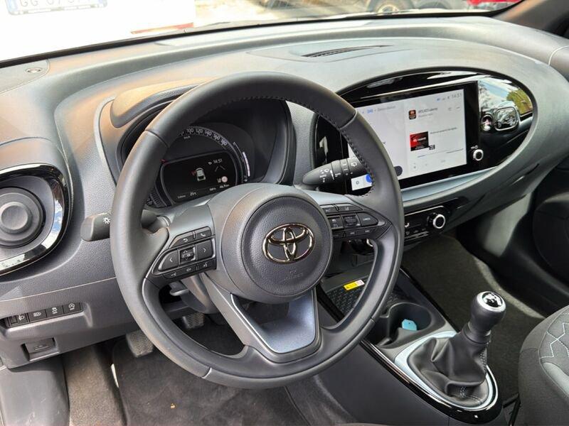 Toyota Aygo X 1.0B (72 CV) Lounge