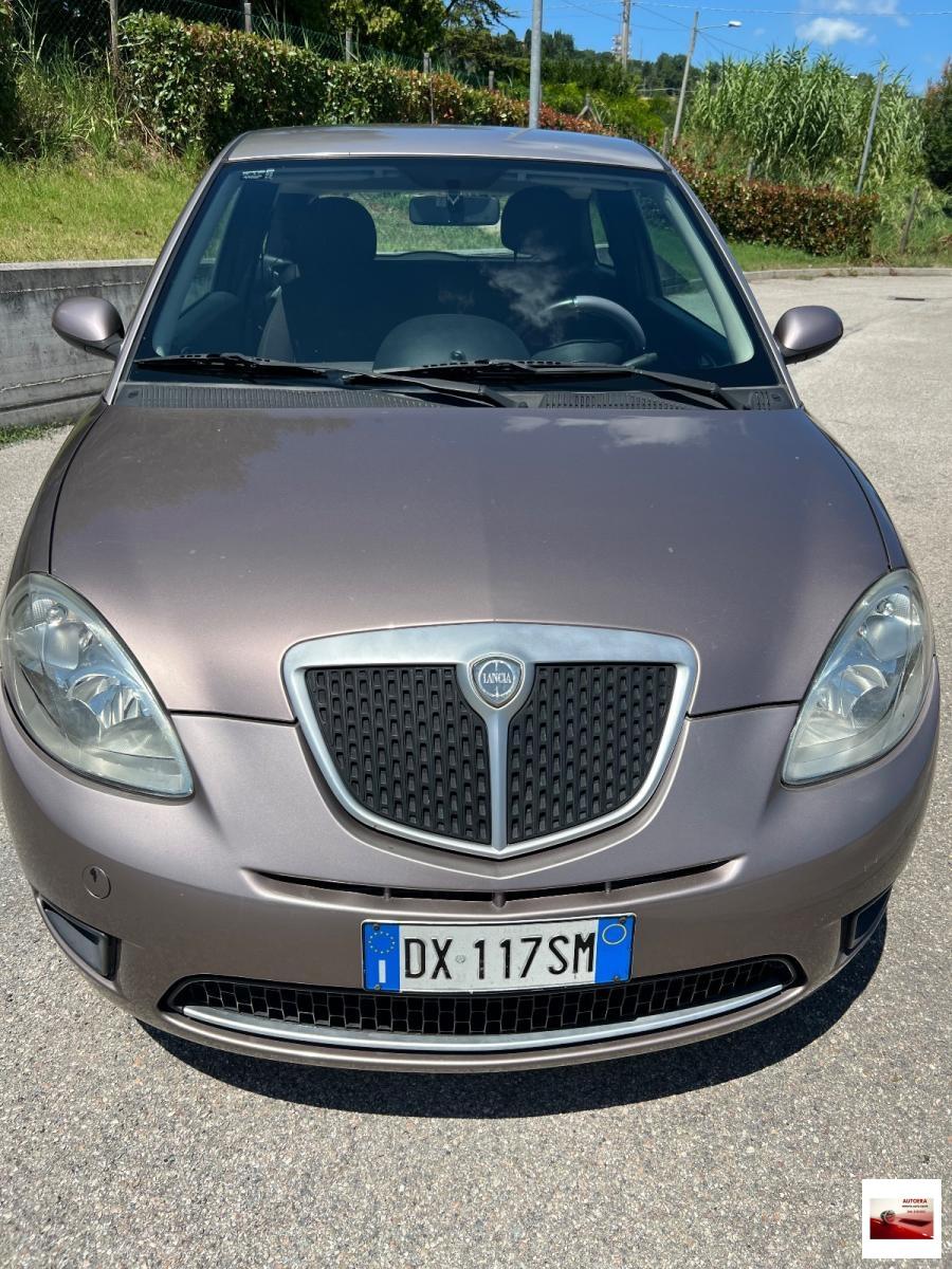 LANCIA - Ypsilon - 1.2 Argento