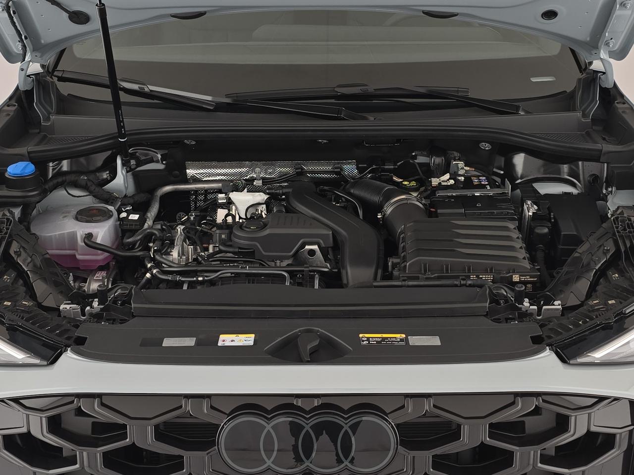 Audi Q3 1.5 tfsi mhev s line edition 150cv s-tronic