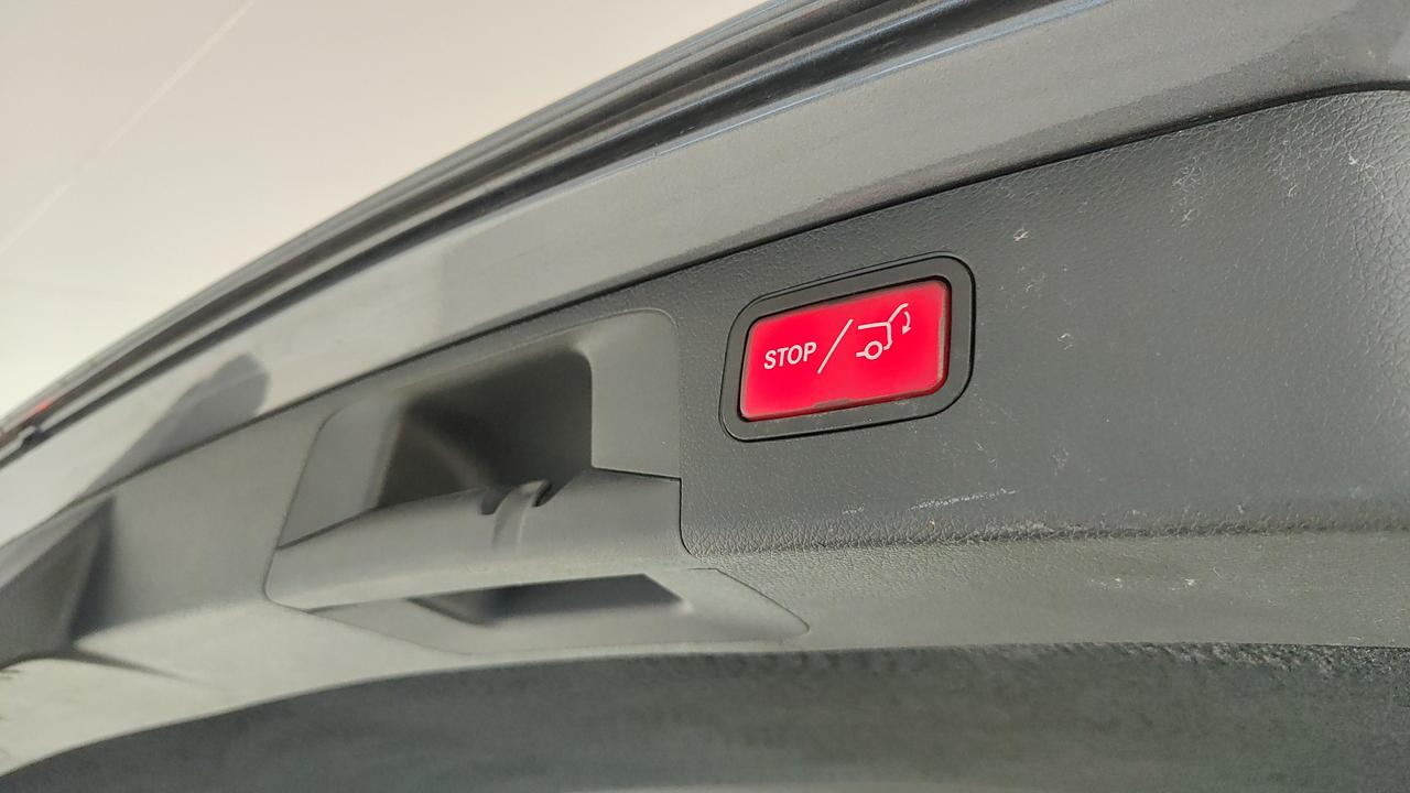 Mercedes-Benz E SW 220 d Business Sport 4matic auto m